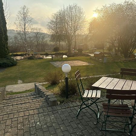 Hotel Am Laerchenberg I Fruehstueck, Wlan, Parkplatz Schirgiswalde-Kirschau Kültér fotó